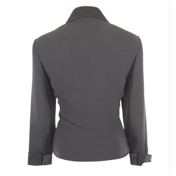 Simon Chang Satin Detail Black Jacket - Picture 6 of 6